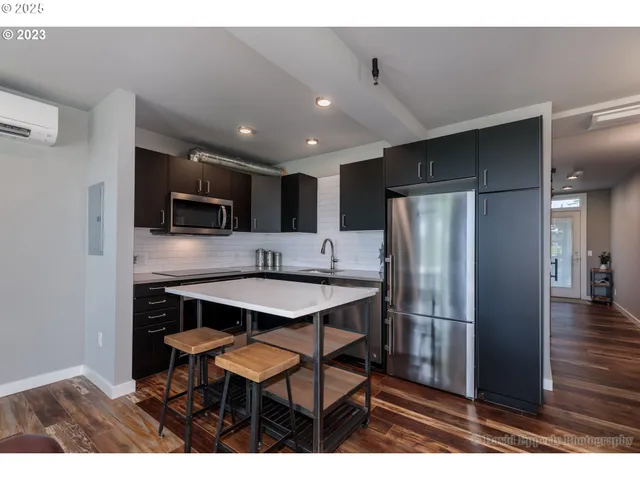 $189,500 | 245 North 7th Street, Unit 2, St. Helens, OR 97051