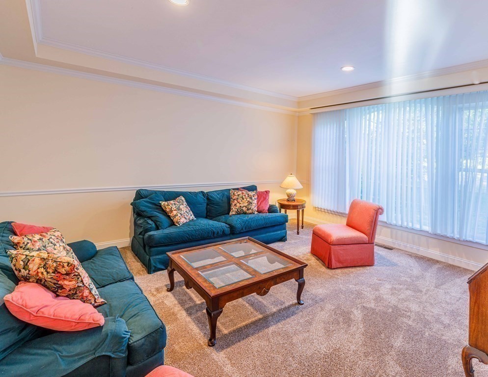 36 Tanglewood Road Amherst, MA 01002 - Photo 10 of 41 Gallery Image 10