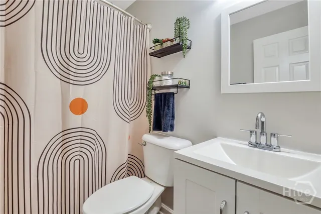 $325,000 | 2120 Vermont Avenue, Savannah, GA 31404