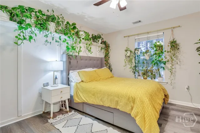 $325,000 | 2120 Vermont Avenue, Savannah, GA 31404