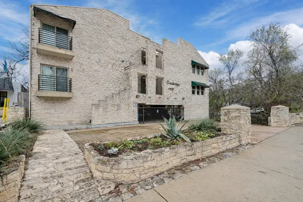 $325,000 | 4409 Duval Street, Unit 305, Austin, TX 78751