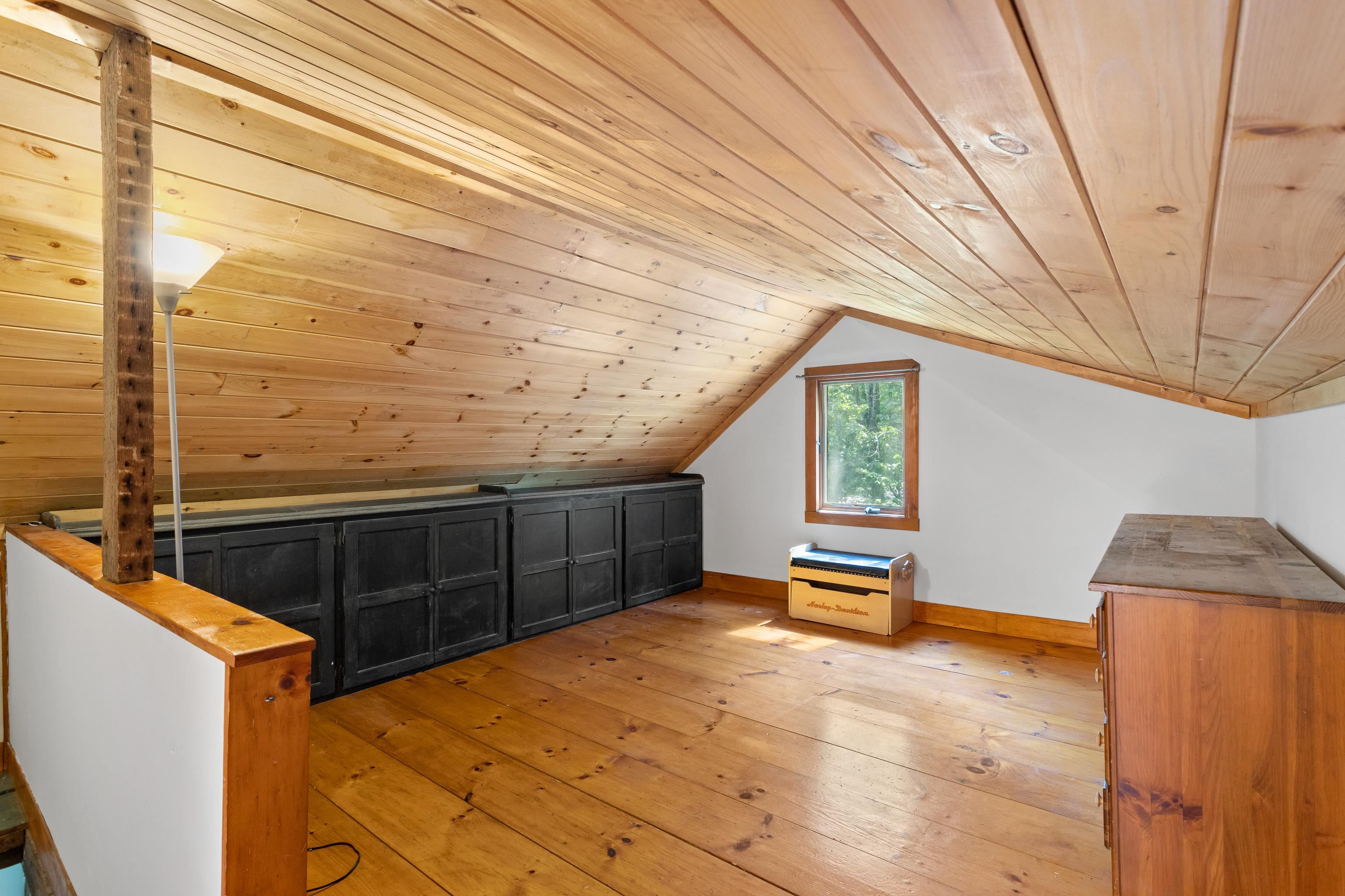 102 Green Road Raymond, NH 03077 - Photo 23 of 41