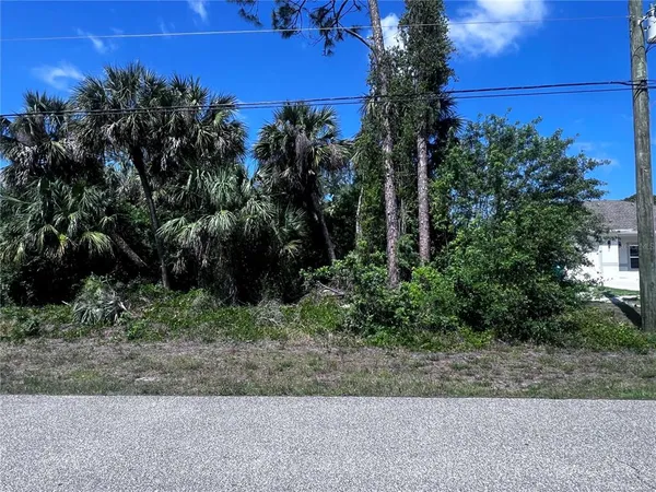 $59,900 | 449 Flamingo Boulevard, Port Charlotte, FL 33954