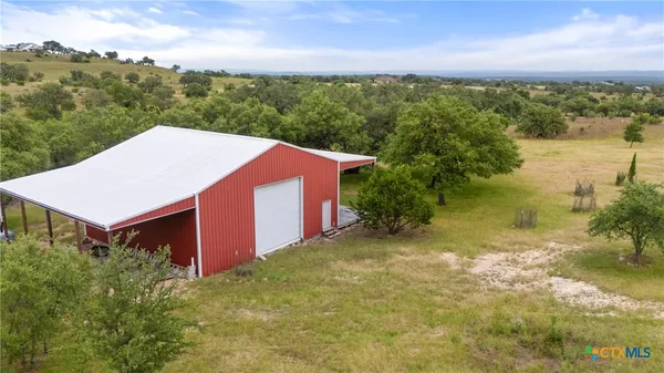 $375,000 | 428 Summit Spring Lane, Johnson City, TX 78636