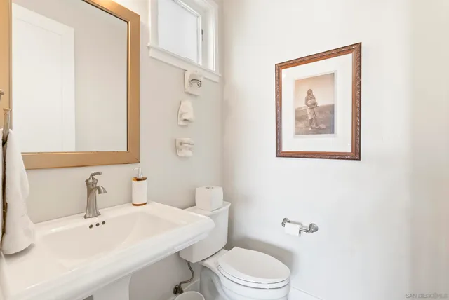 $3,595,000 | 247 Playa Del Norte Street, La Jolla, CA 92037