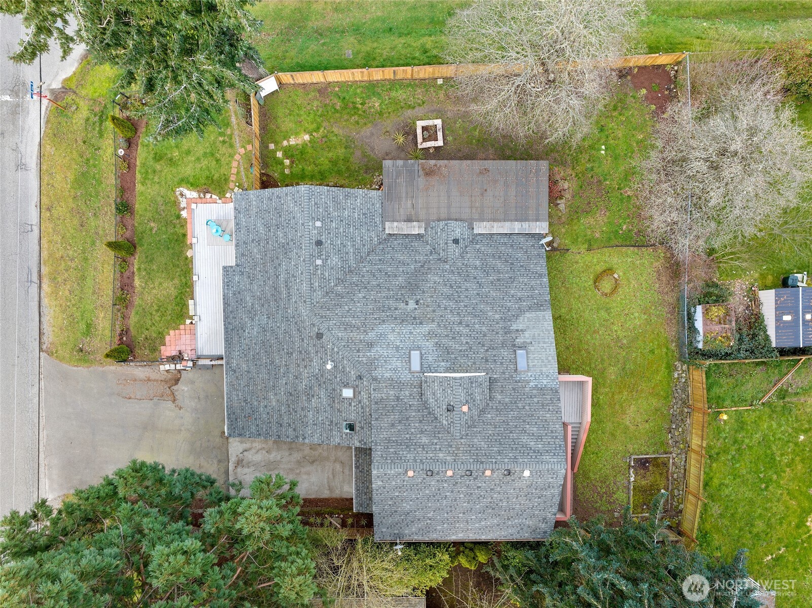 20604 4th Avenue South Des Moines, WA 98198 - Photo 33 of 39