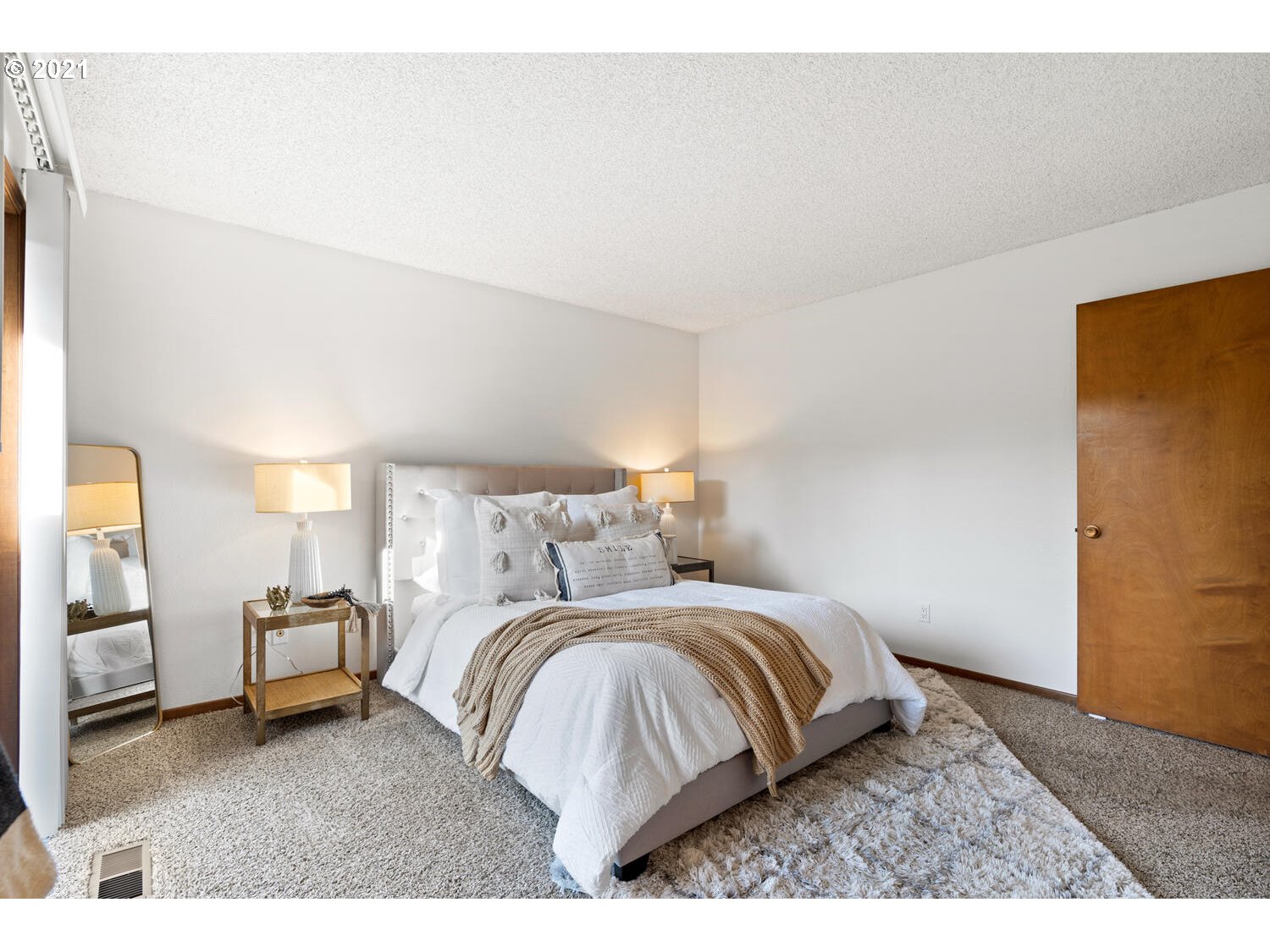 6965 Southwest Molalla Bend Road Wilsonville, OR 97070 - Photo 23 of 27 Gallery Image 23