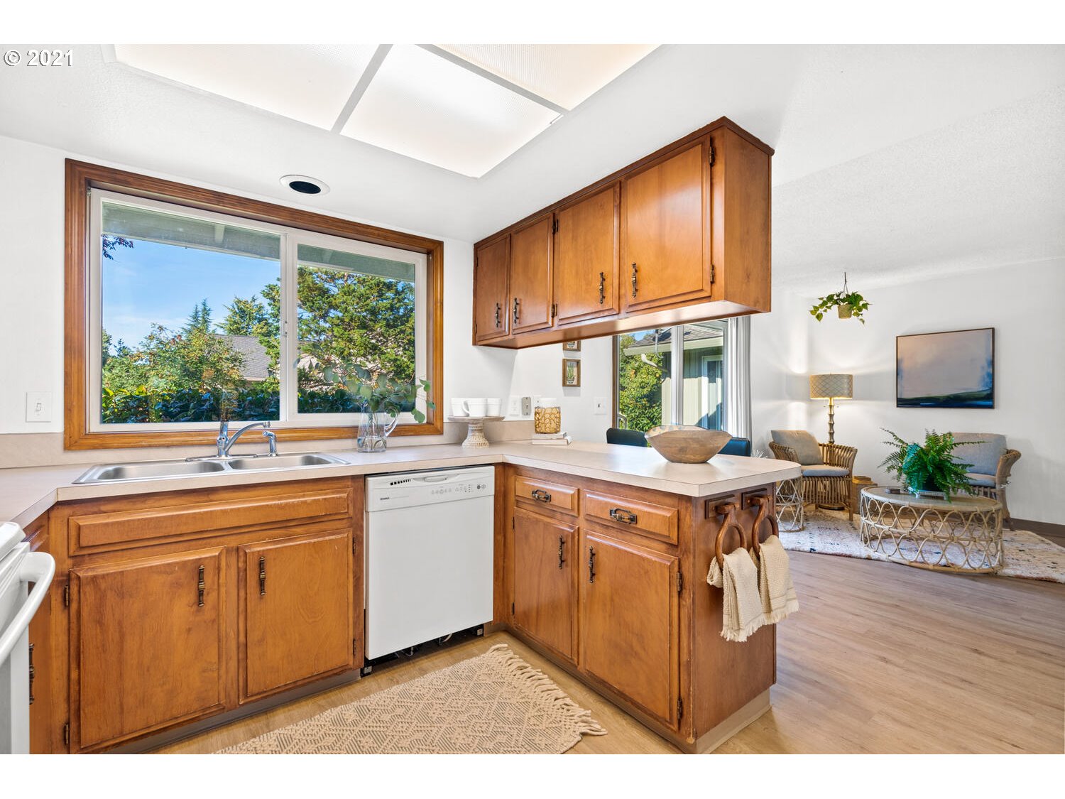 6965 Southwest Molalla Bend Road Wilsonville, OR 97070 - Photo 10 of 27 Gallery Image 10