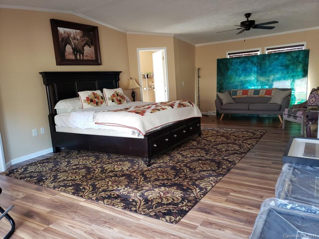 625 Morgan Hill Road Fairview, NC 28730 - Photo 14 of 22 Gallery Image 14