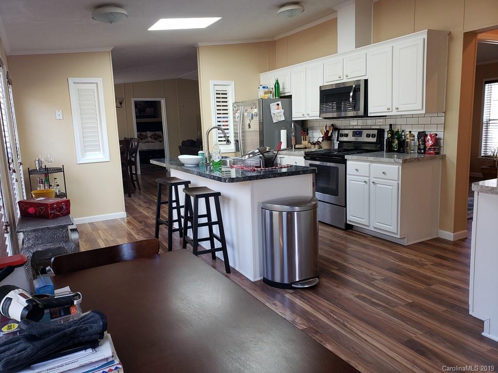 625 Morgan Hill Road Fairview, NC 28730 - Photo 8 of 22 Gallery Image 8