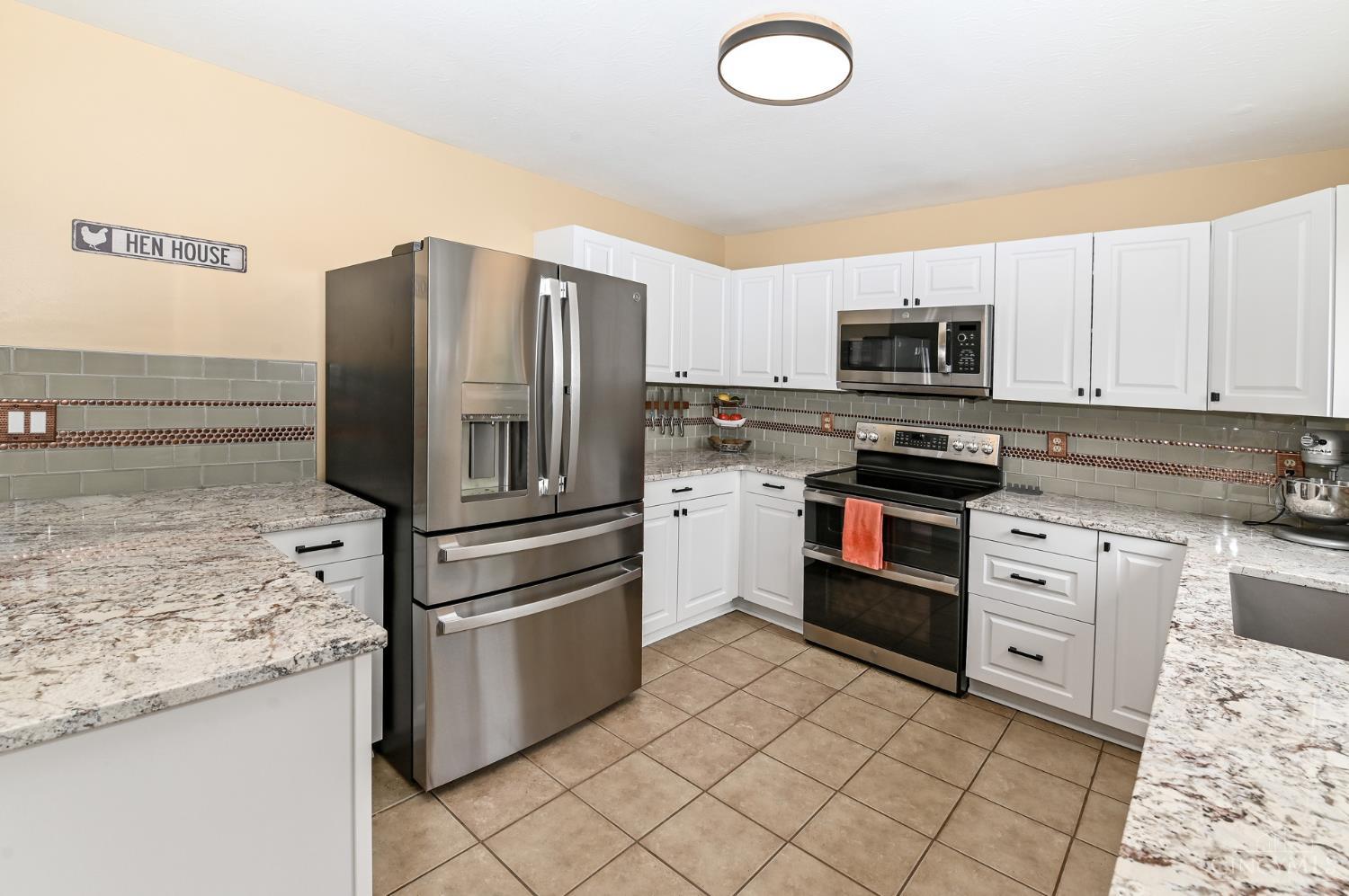 1470 Stableview Circle Maineville, OH 45039 - Photo 20 of 66