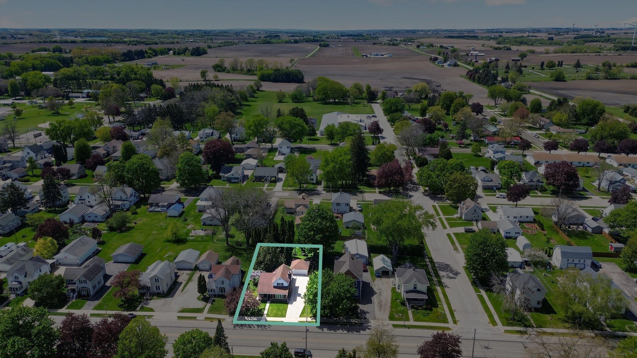 415 North High Street Randolph, WI 53956 - Photo 19 of 23