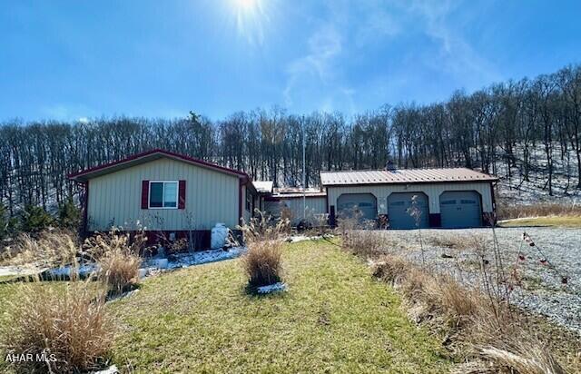 5722 Allegheny Road Manns Choice, PA 15550 - Photo 2 of 48