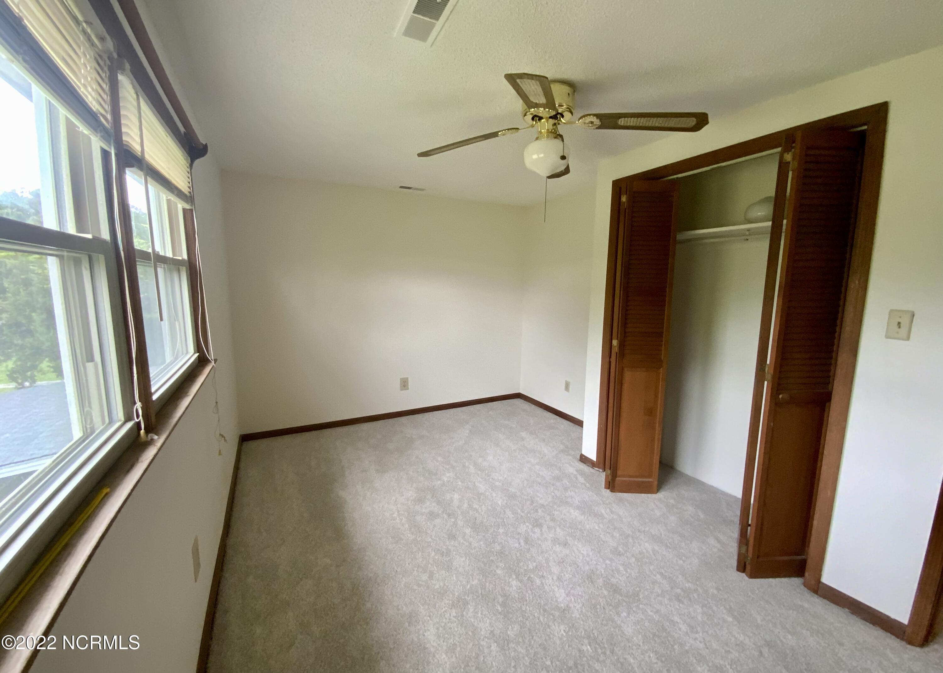 167 Firetower Road Beaufort, NC 28516 - Photo 22 of 29 Upstairs