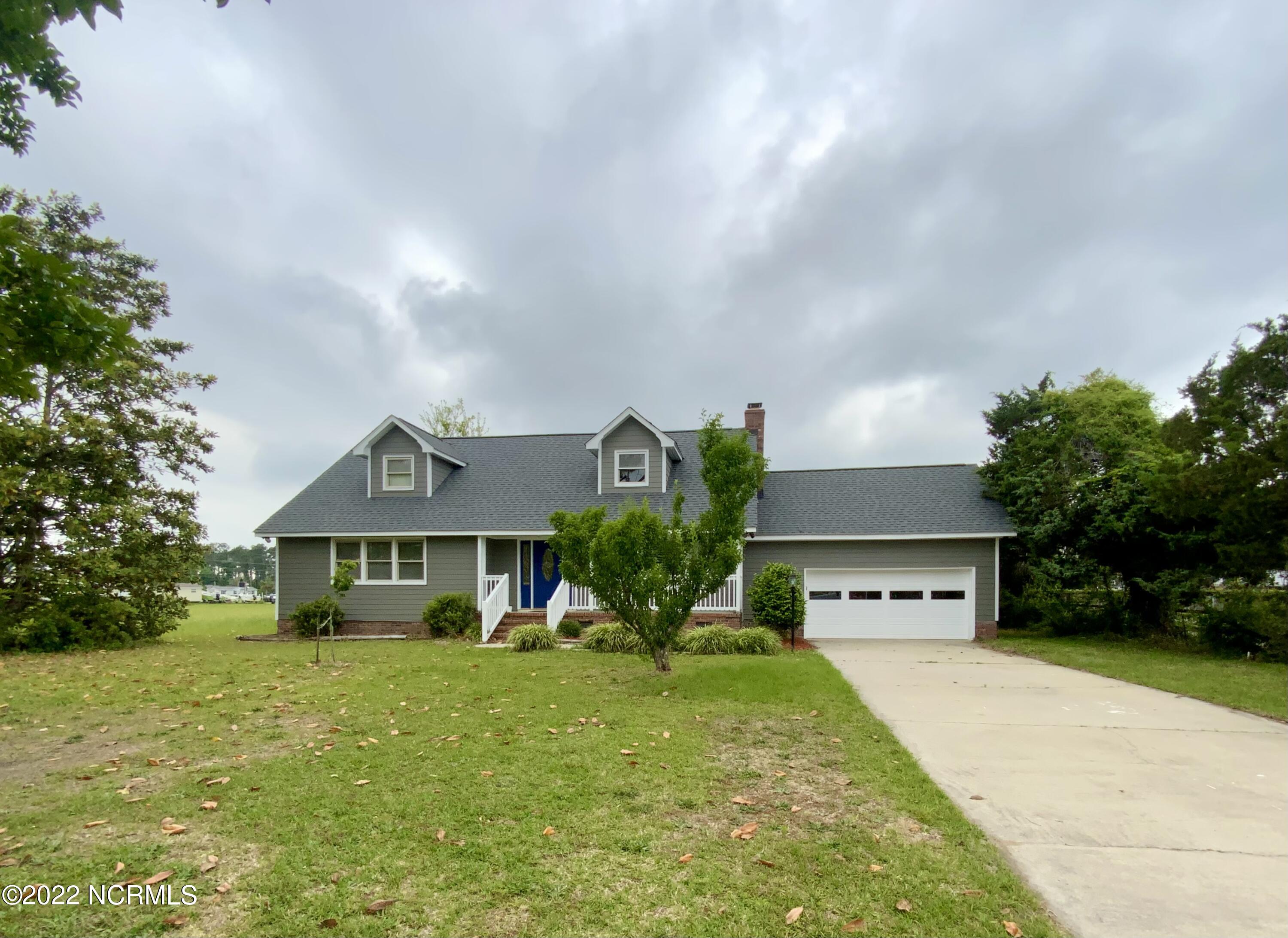 167 Firetower Road Beaufort, NC 28516 - Photo 3 of 29 Front