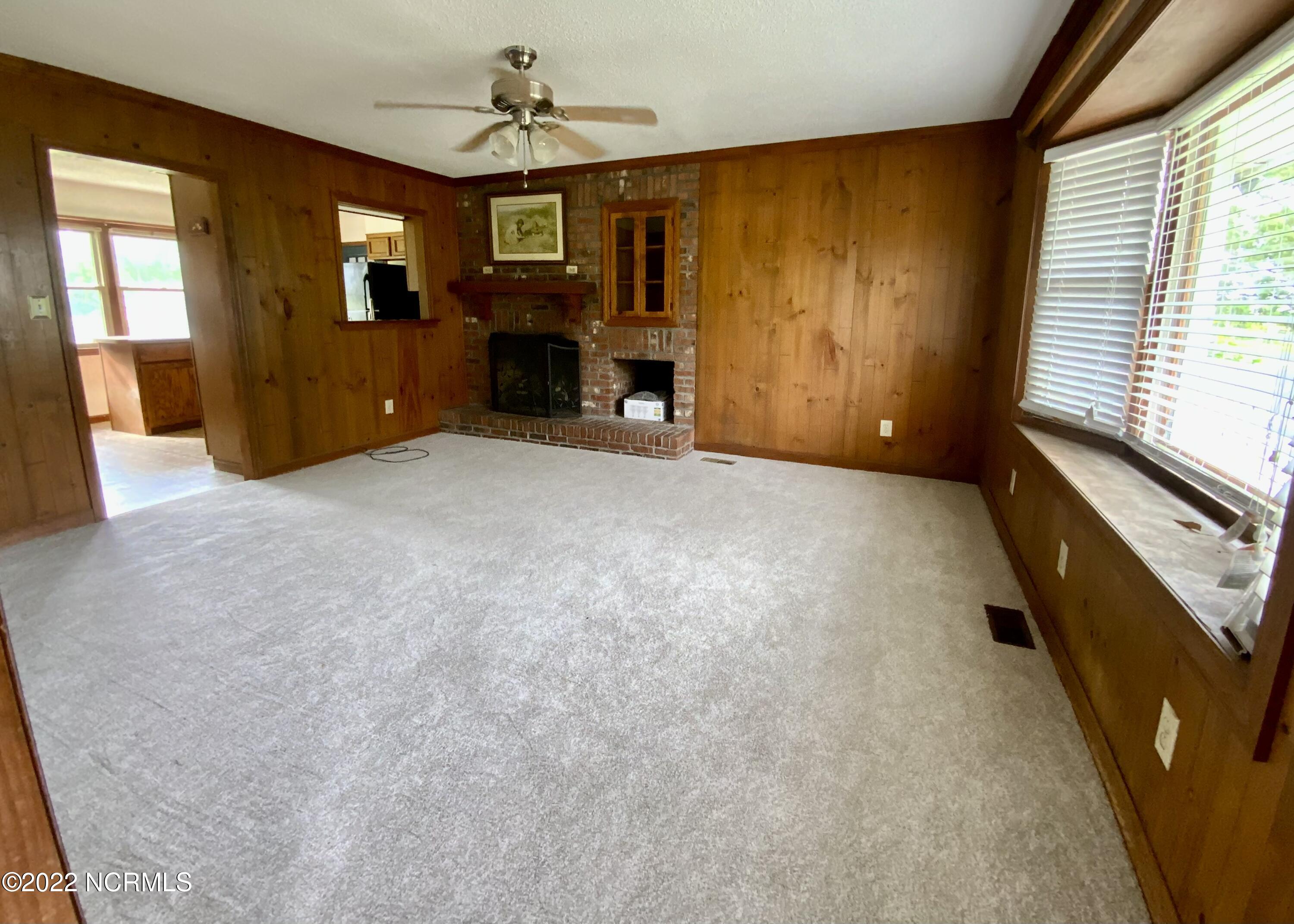167 Firetower Road Beaufort, NC 28516 - Photo 9 of 29 Den
