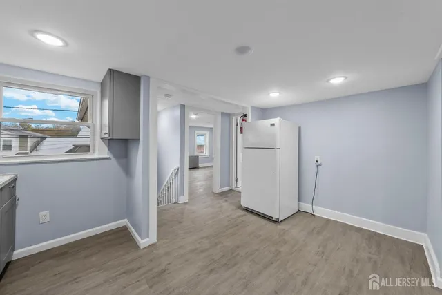 $1,975 | 6 1st Avenue, Raritan, NJ 08869