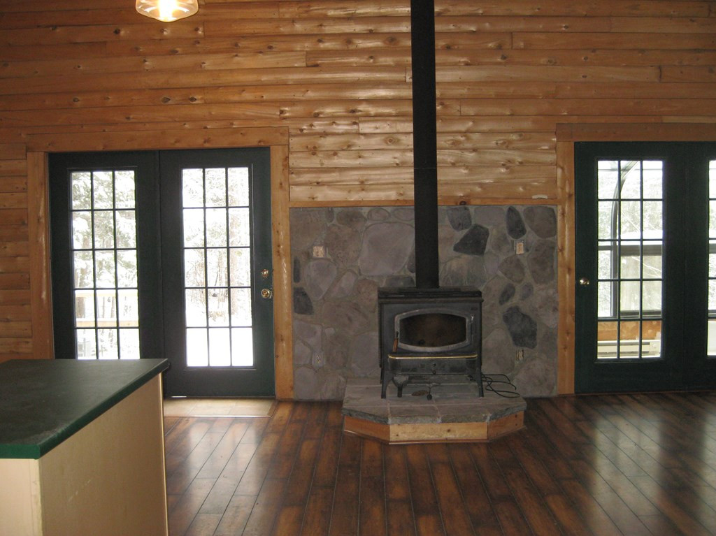 553 Roscoe Road Elizabethtown, NY 12932 - Photo 4 of 13 Gallery Image 4