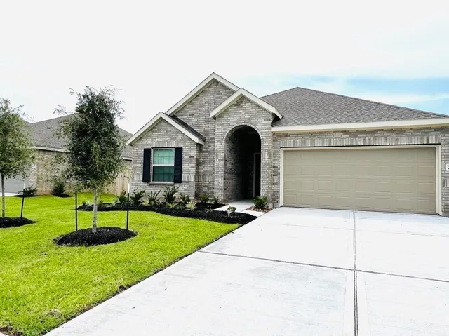 $2,295 | 2627 Olivine Stone Drive, Richmond, TX 77469
