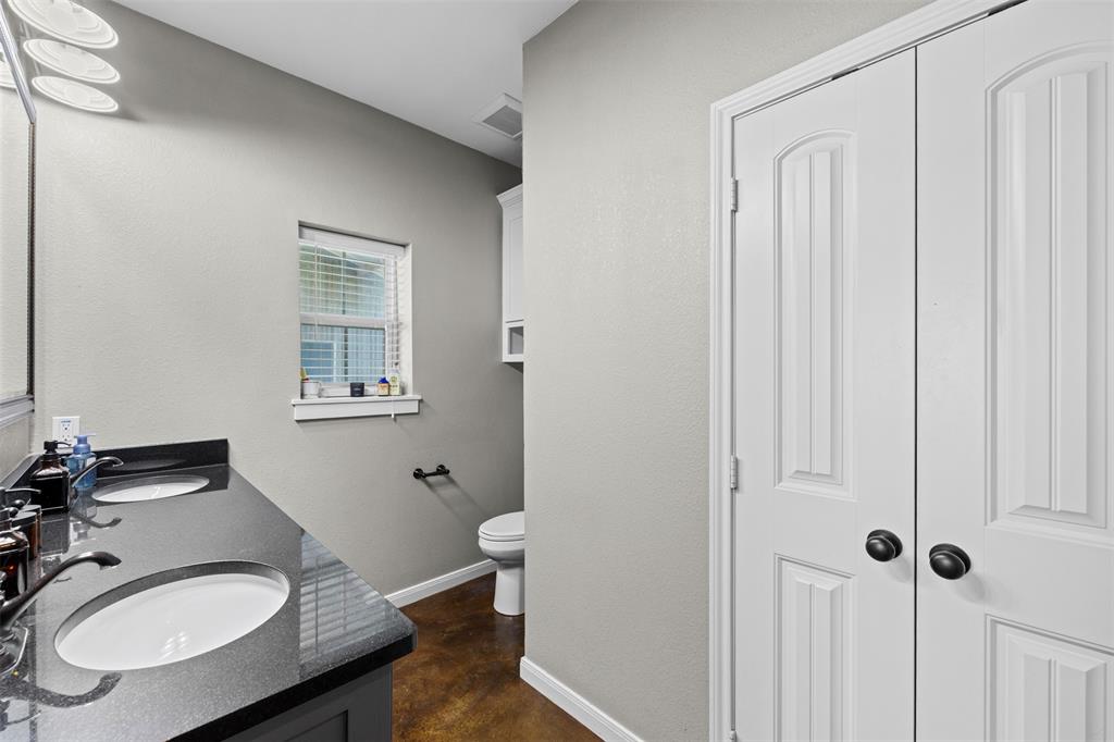 511 East Pecan Tree Road Waxahachie, TX 75165 - Photo 20 of 36