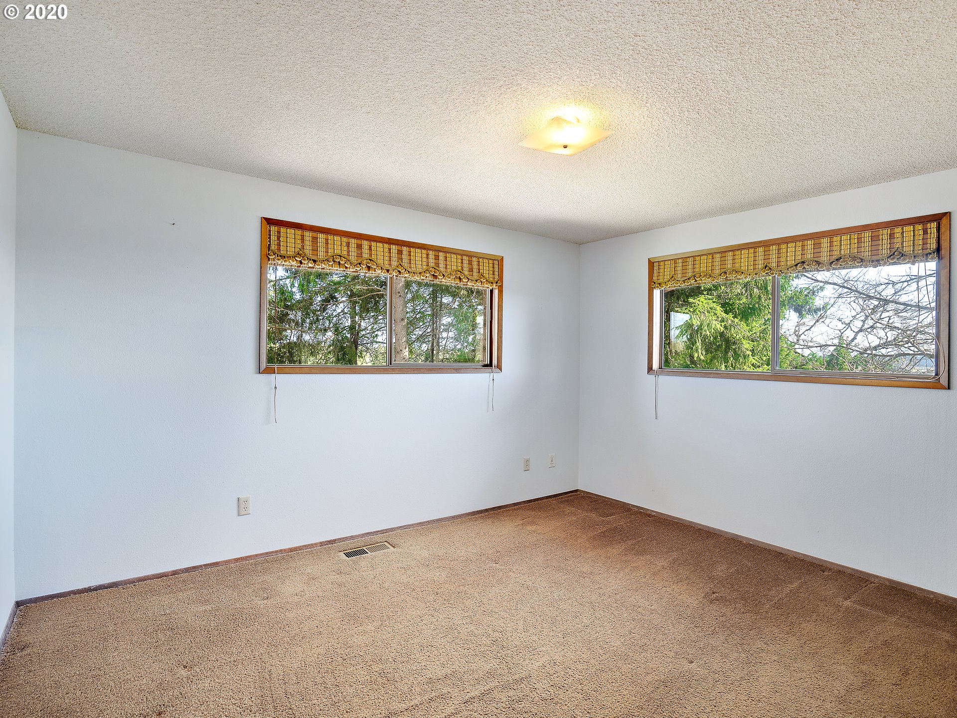 29710 Southeast Haley Road Boring, OR 97009 - Photo 14 of 32 Gallery Image 14