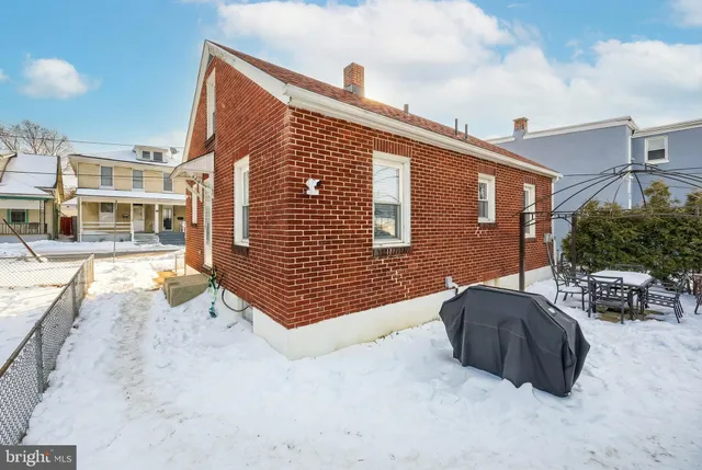 $169,900 | 231 Rockdale Avenue, York, PA 17403