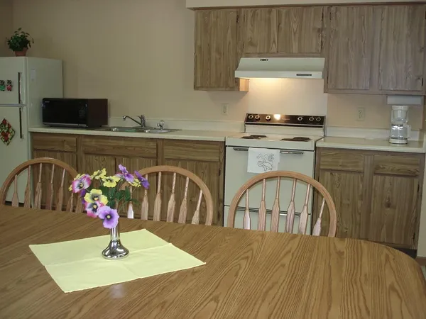 $755 | 201 South Minnesota Street, Unit G2, Redwood Falls, MN 56283