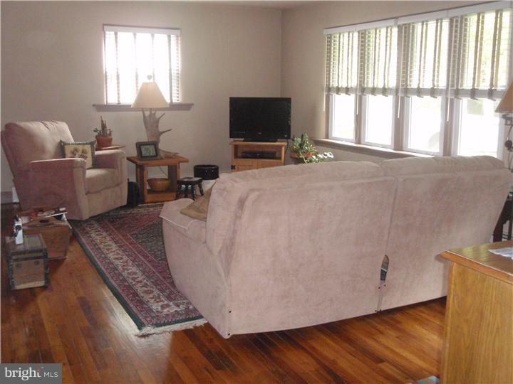 1125 Apple Road Quakertown, PA 18951 - Photo 2 of 19 Gallery Image 2