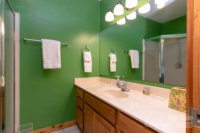 $525,000 | 30 Club Villa Court, Unit B/3, Burnsville, NC 28714