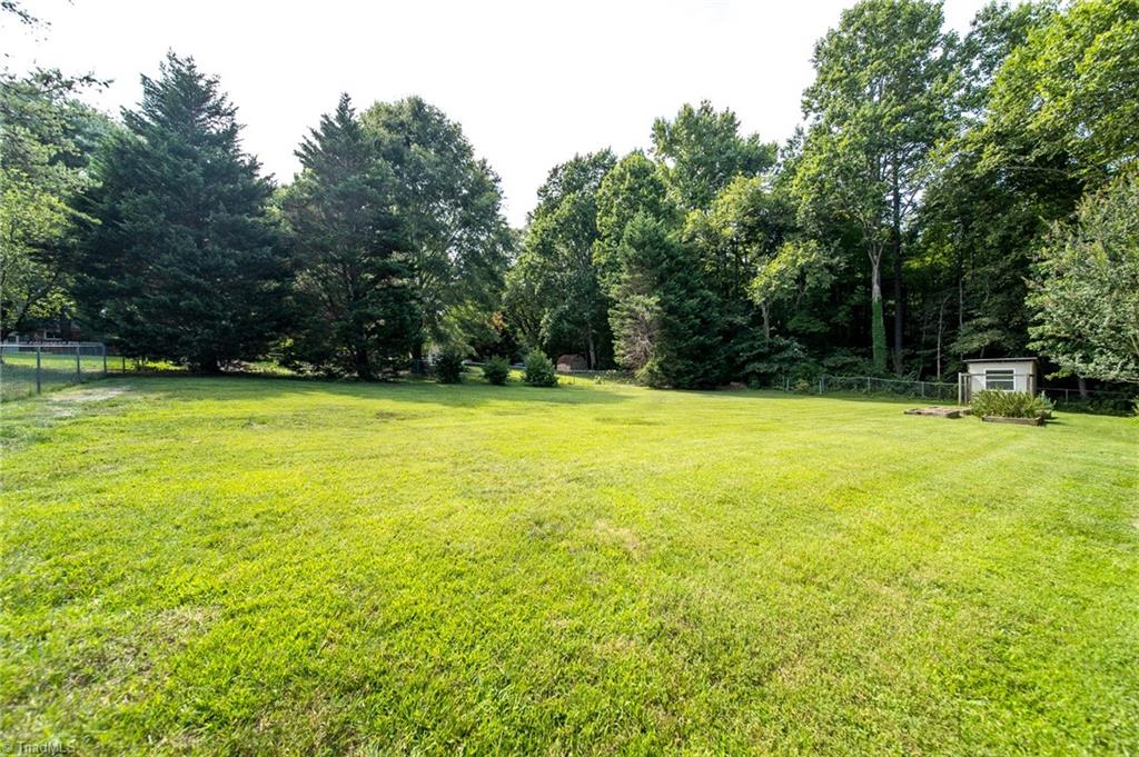 5995 Holder Road Clemmons, NC 27012 - Photo 11 of 48 Gallery Image 11