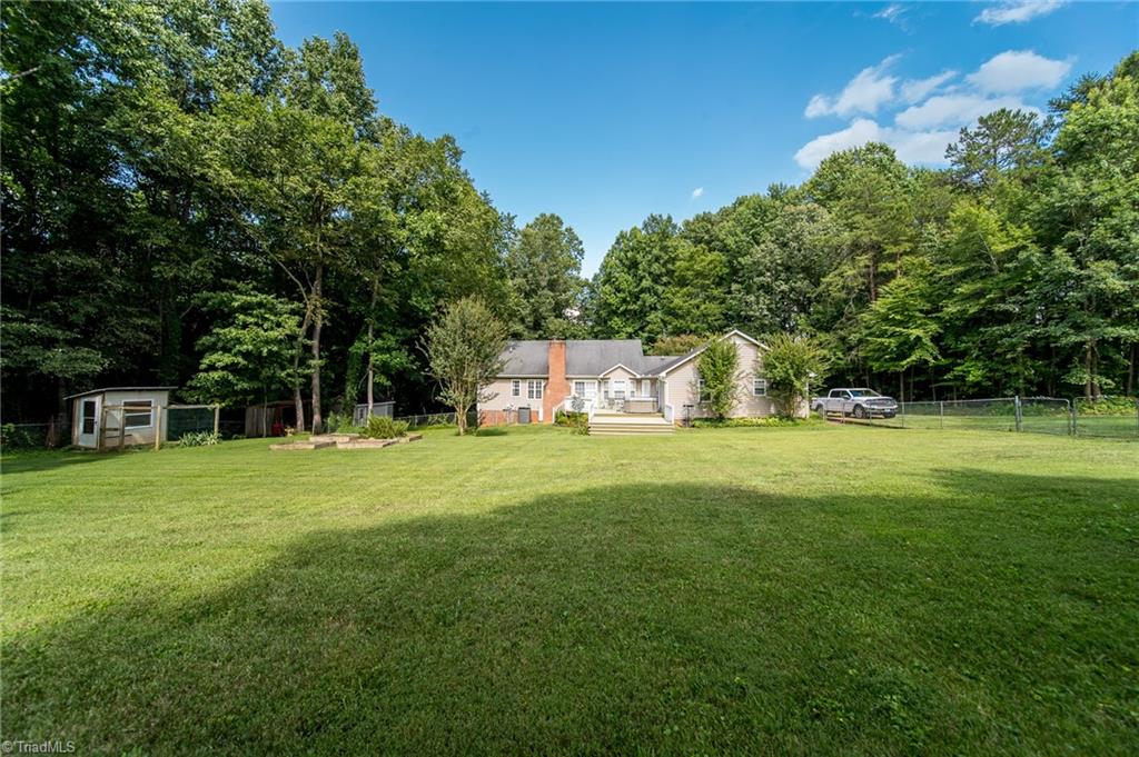 5995 Holder Road Clemmons, NC 27012 - Photo 7 of 48 Gallery Image 7