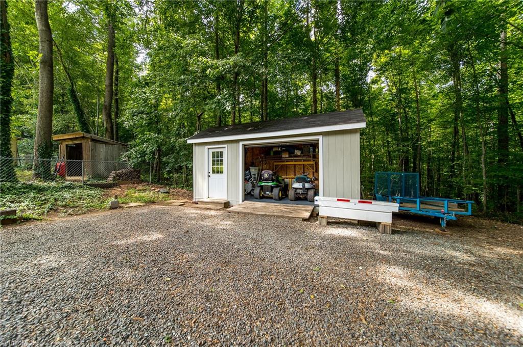 5995 Holder Road Clemmons, NC 27012 - Photo 9 of 48 Gallery Image 9