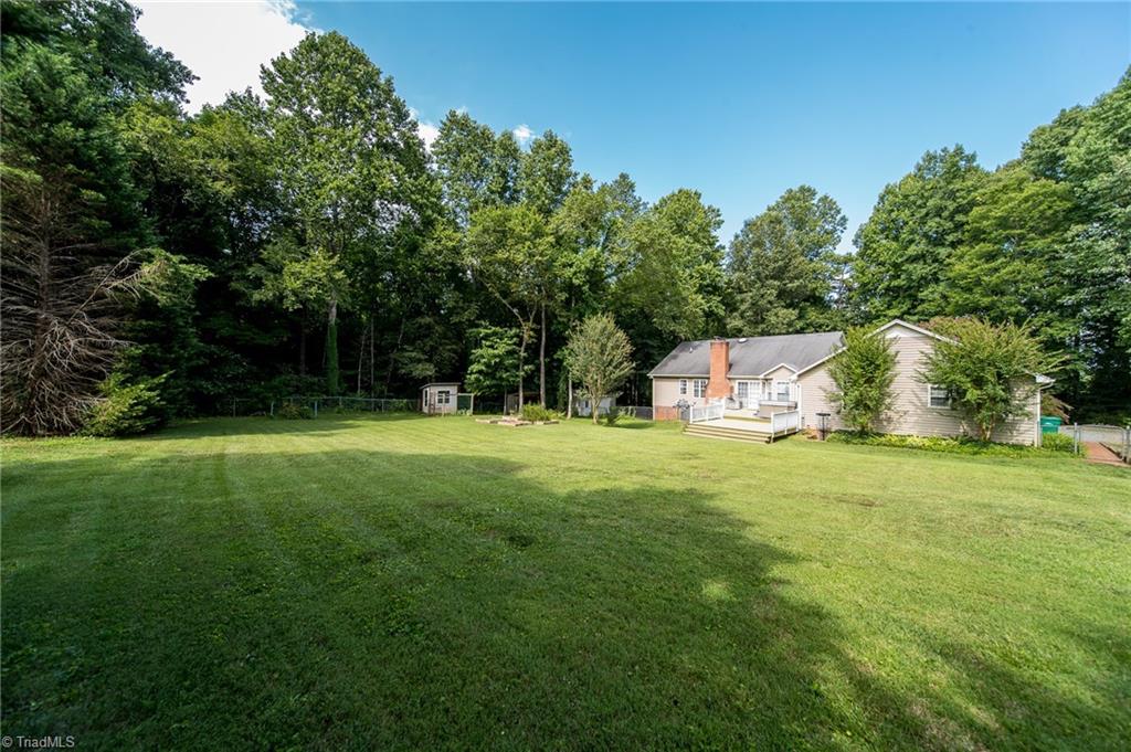 5995 Holder Road Clemmons, NC 27012 - Photo 10 of 48 Gallery Image 10