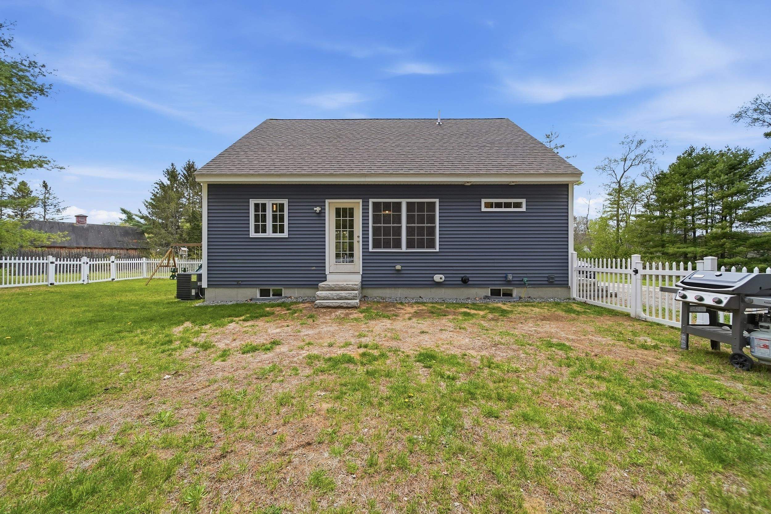 10 Colburn Road New Boston, NH 03070 - Photo 29 of 40