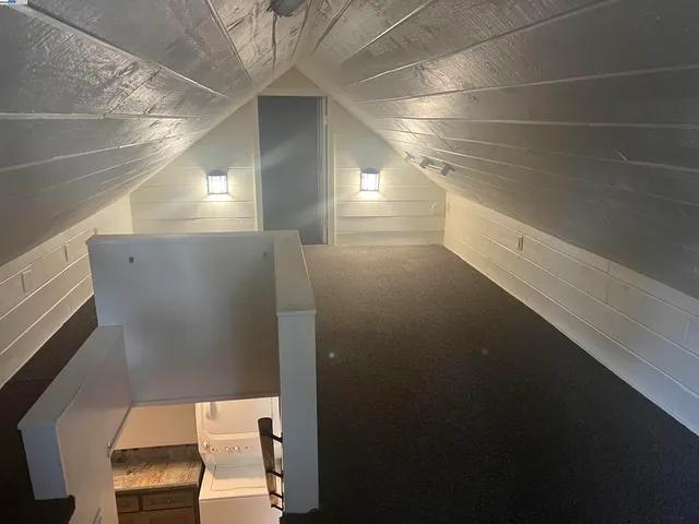 a view of walk in closet