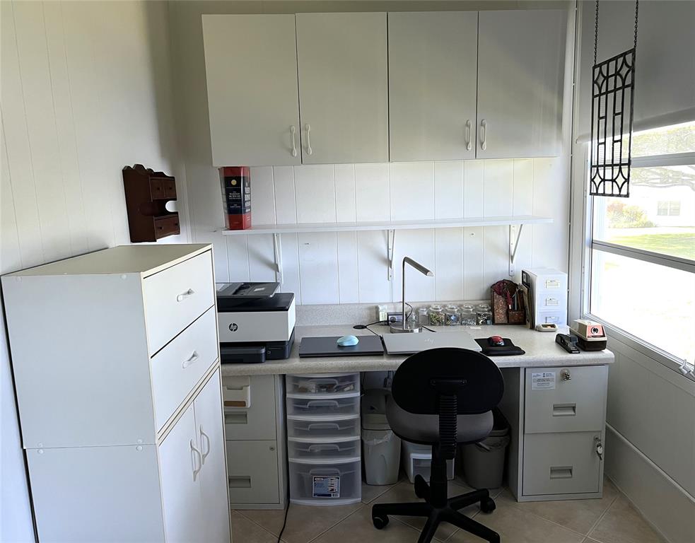 2057 Cambridge C, Unit 2057 Deerfield Beach, FL 33442 - Photo 12 of 29 OFFICE