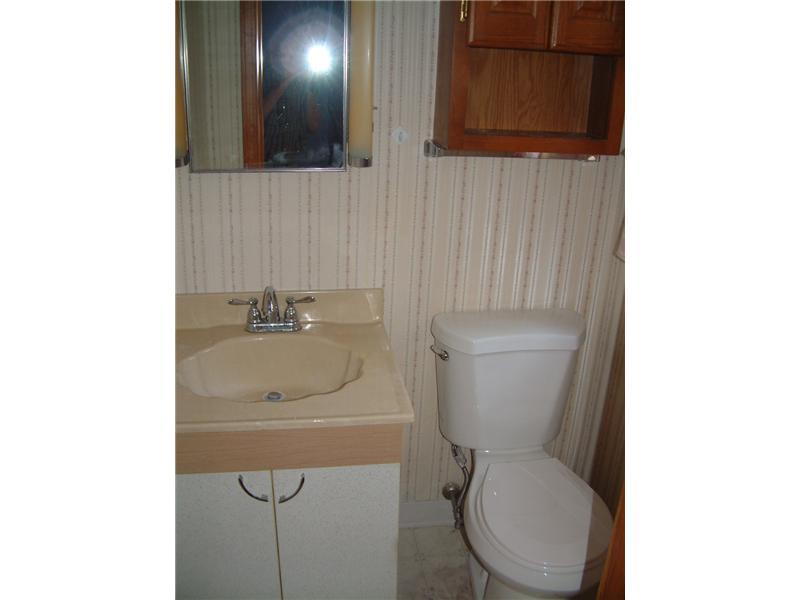 505 Aten Road Coraopolis, PA 15108 - Photo 8 of 16 Partial Bath. POWDER ROOM OFF MASTER BEDROOM