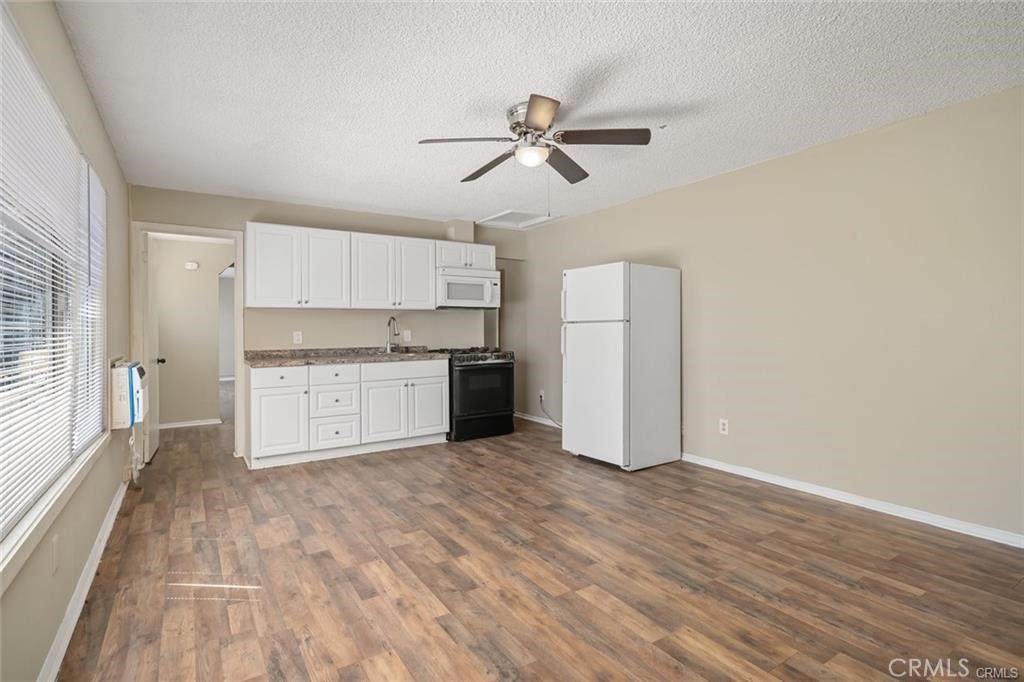 3505 Spring Street Paso Robles, CA 93446 - Photo 10 of 21 Interior