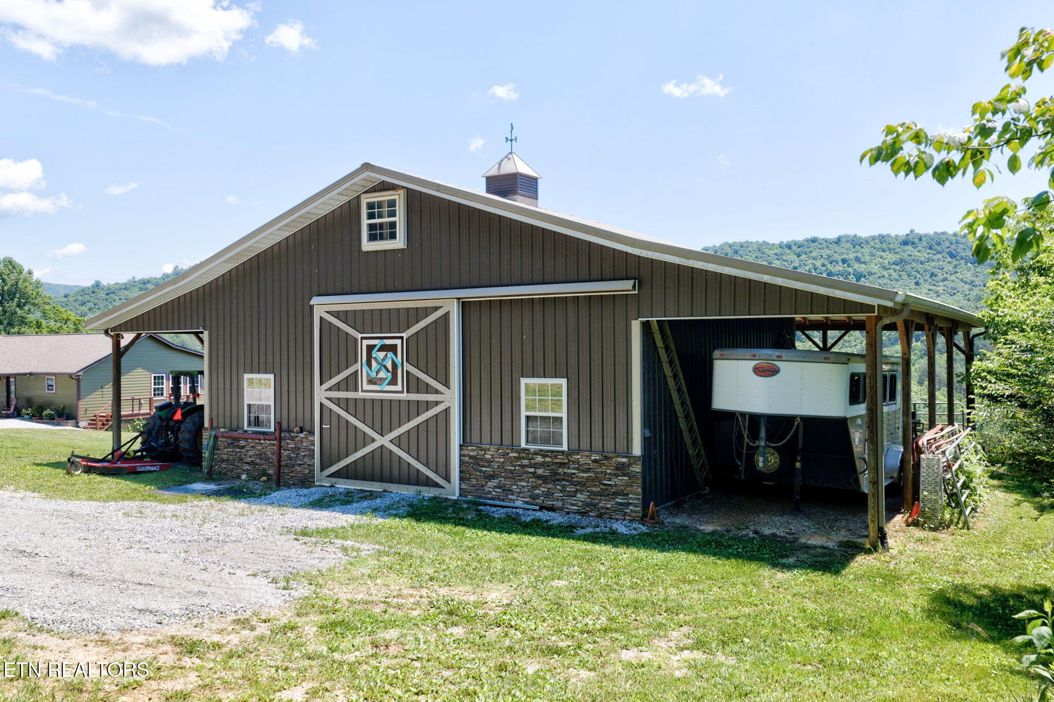 1252 Shellotte Loop Pall Mall, TN 38577 - Photo 17 of 60 18-web-or-mls-1252 Shellotte Loop_086_TN