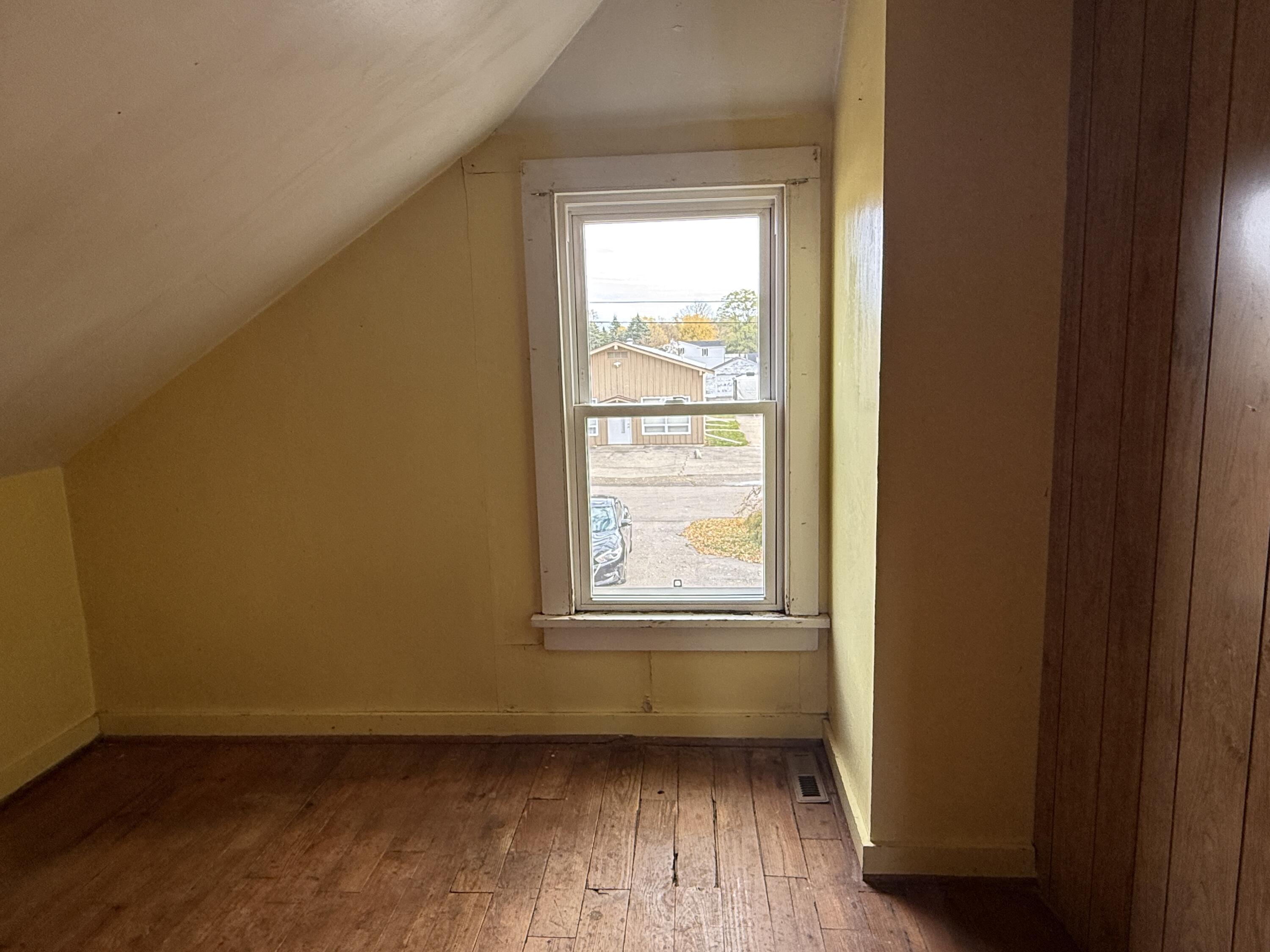 321 Park Street Walworth, WI 53184 - Photo 13 of 23 Bonus Room