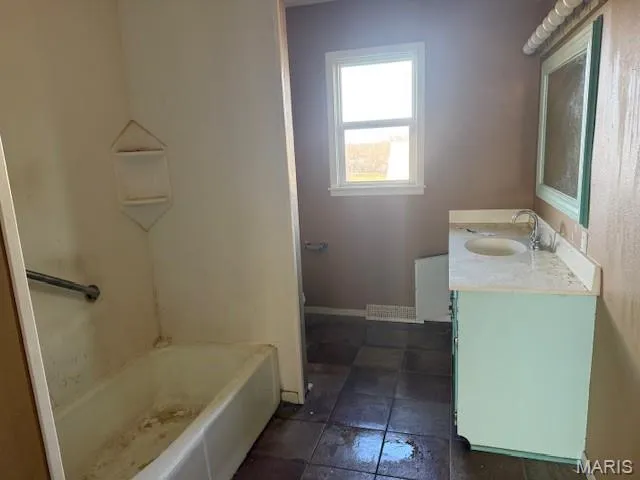 $148,200 | 11812 Pine Street, Centertown, MO 65023