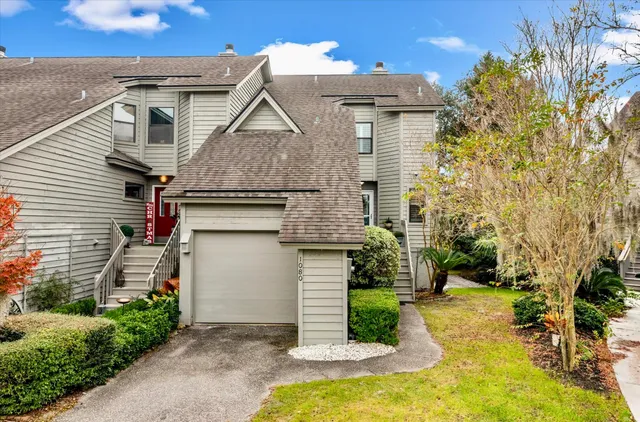 $600,000 | 1080 Marsh Ct Lane, Mount Pleasant, SC 29464