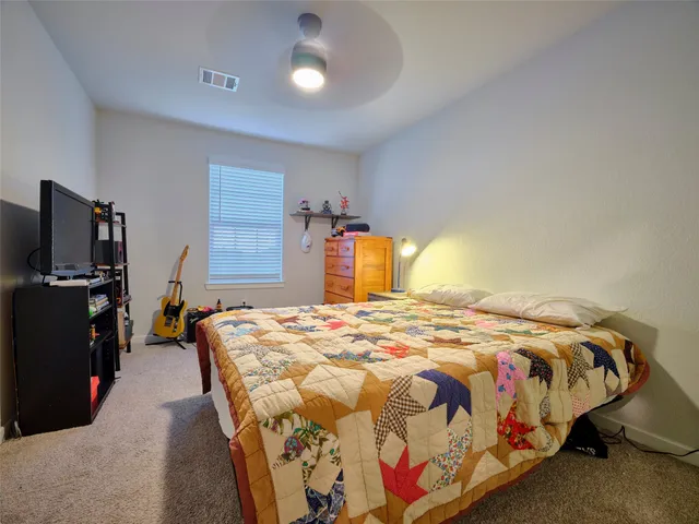 $398,000 | 400 Beken Cove Lane, La Porte, TX 77571