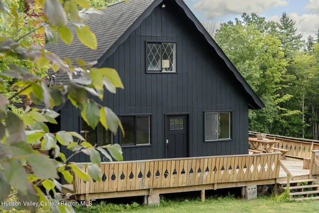 $500,000 | 38 Cambridge Heights Road, Windham, NY 12496