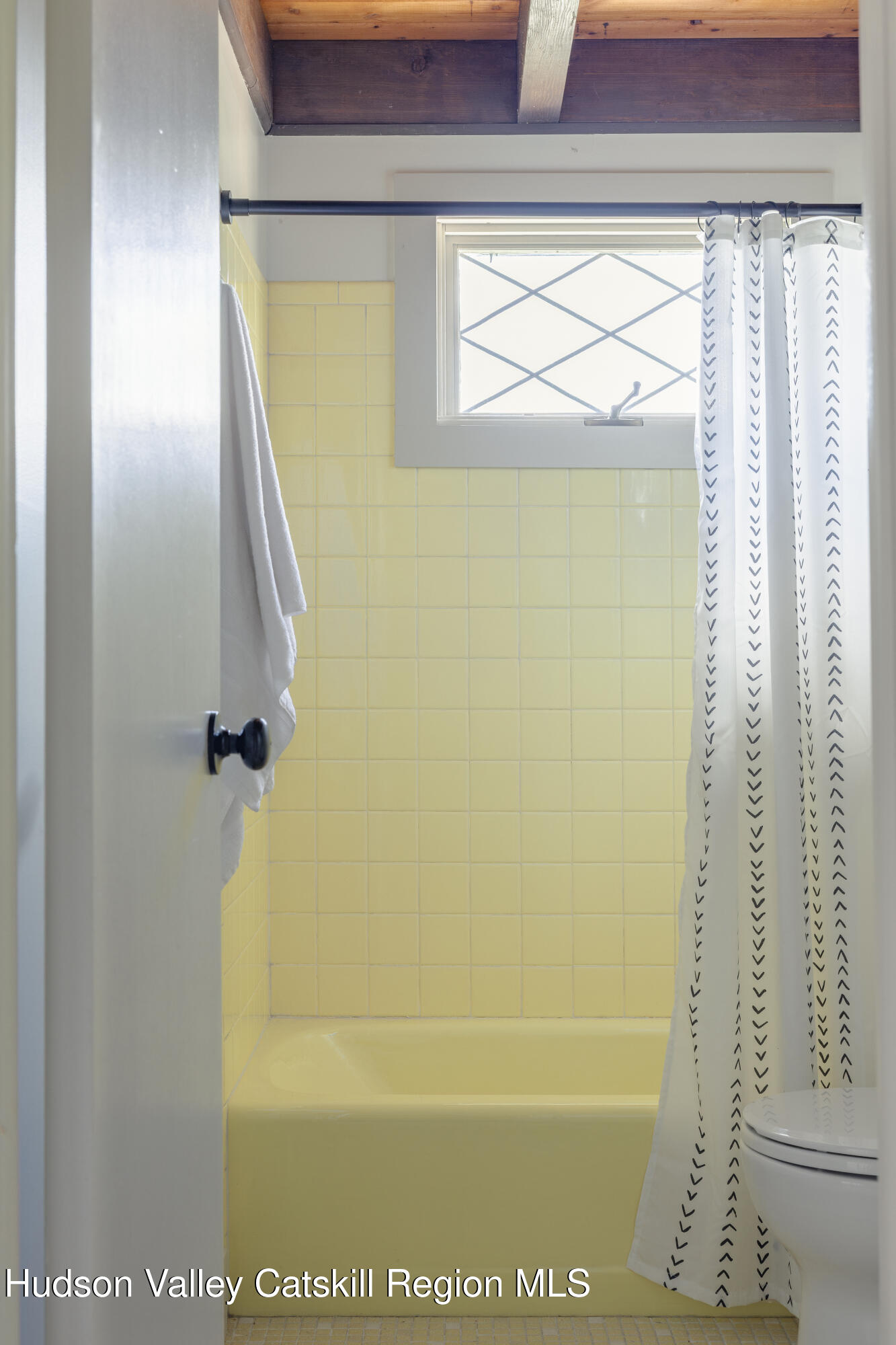 38 Cambridge Heights Road Windham, NY 12496 - Photo 10 of 29 a bathroom with a shower