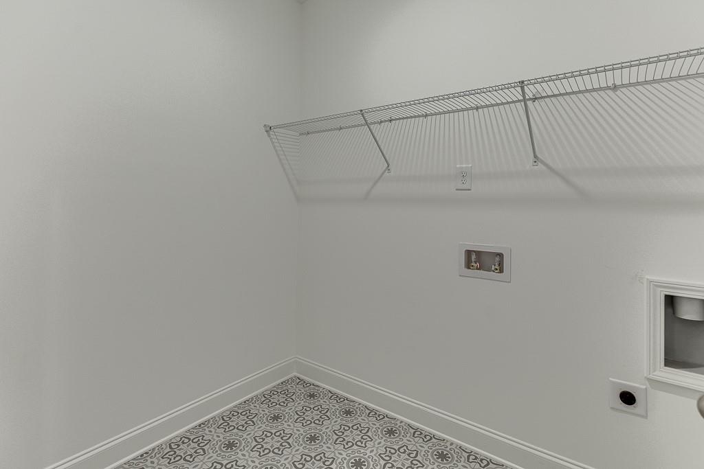 1123 Poppy Lane Jefferson, GA 30549 - Photo 36 of 45 a view of a small room