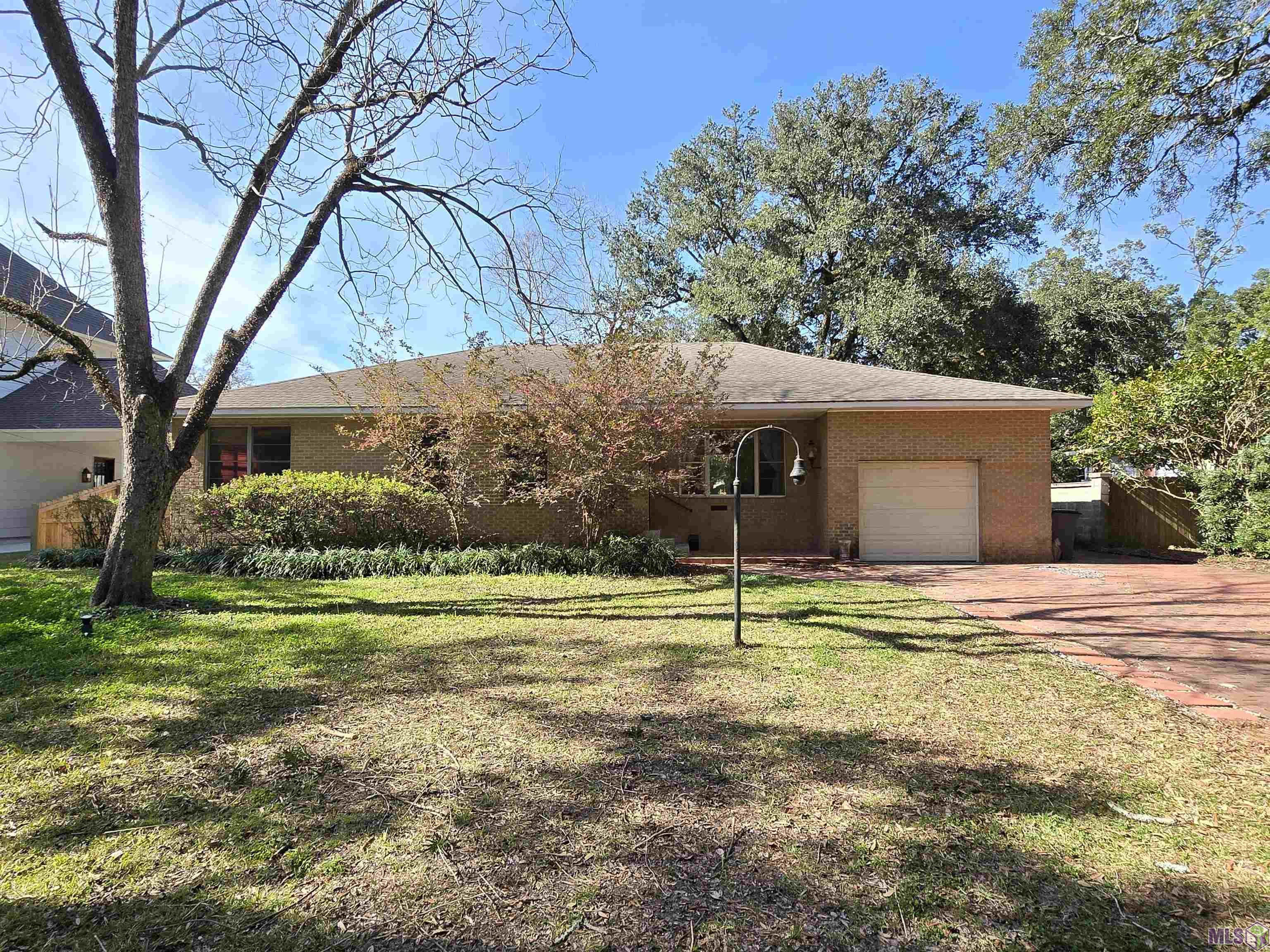 1924 Glenmore Avenue Baton Rouge, LA 70808 - Photo 1 of 17