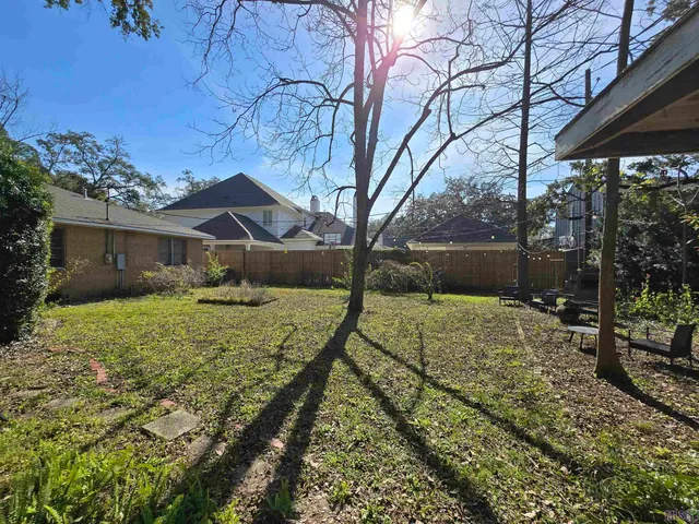 $2,000 | 1924 Glenmore Avenue, Baton Rouge, LA 70808