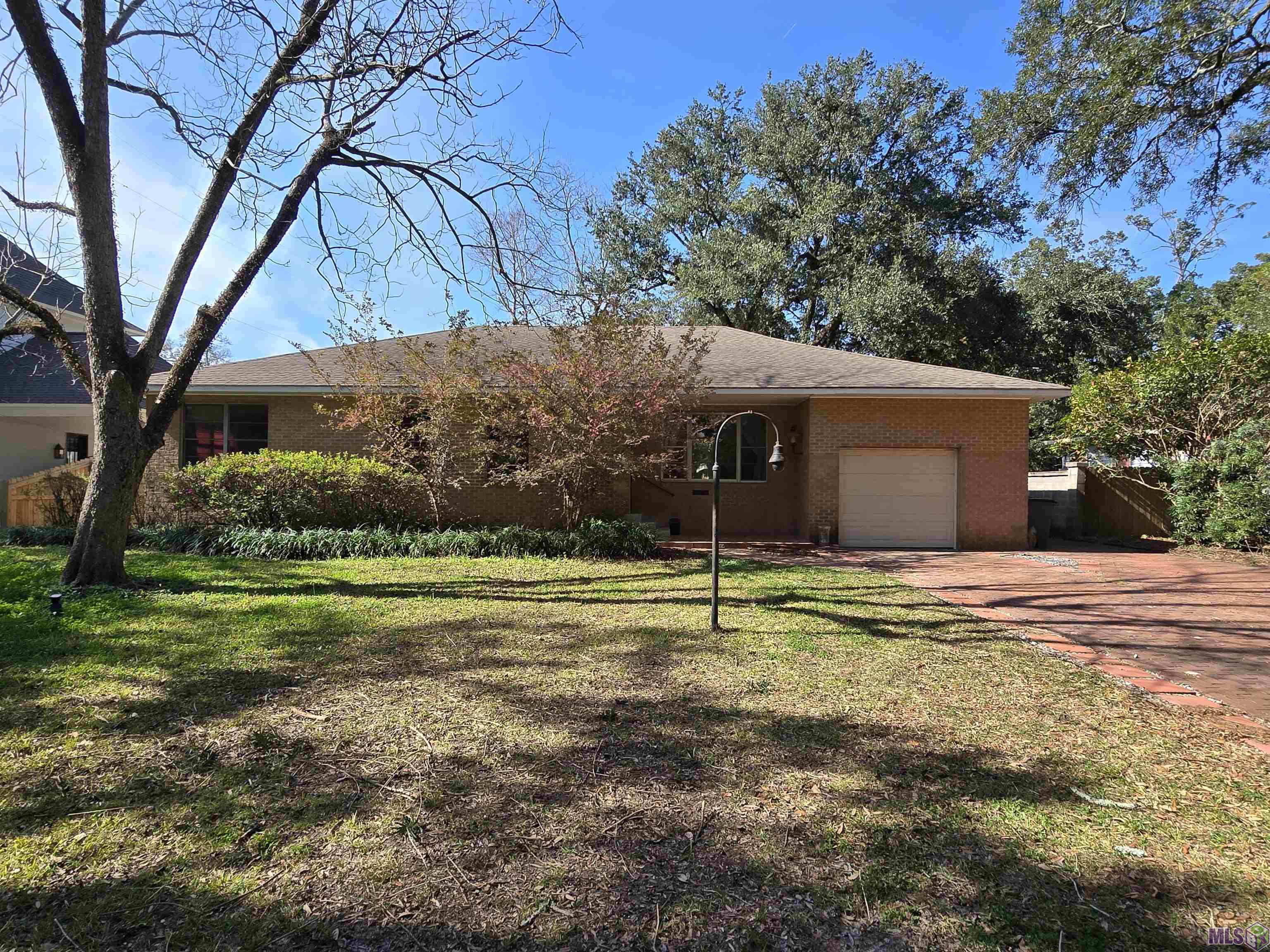 1924 Glenmore Avenue Baton Rouge, LA 70808 - Photo 2 of 17