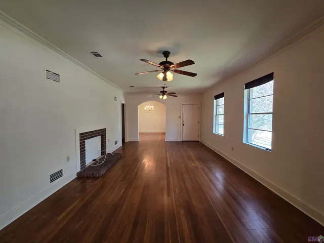 $2,000 | 1924 Glenmore Avenue, Baton Rouge, LA 70808